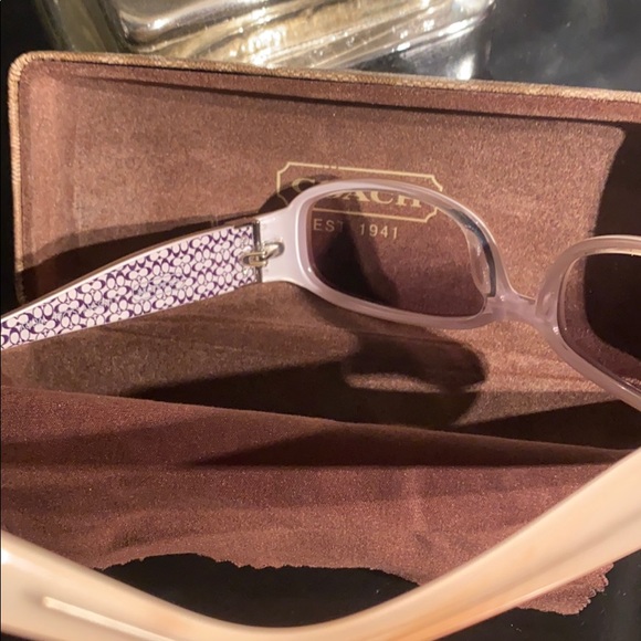 Coach Sunglasses - Picture 3 of 4